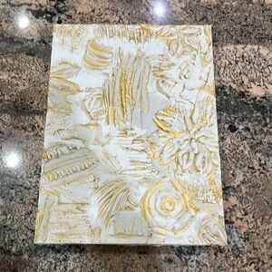White and Gold Design Canvas Picture